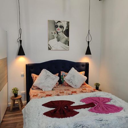 New Residence Brasov Ngoại thất bức ảnh