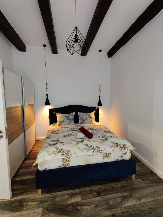 New Residence Brasov Ngoại thất bức ảnh