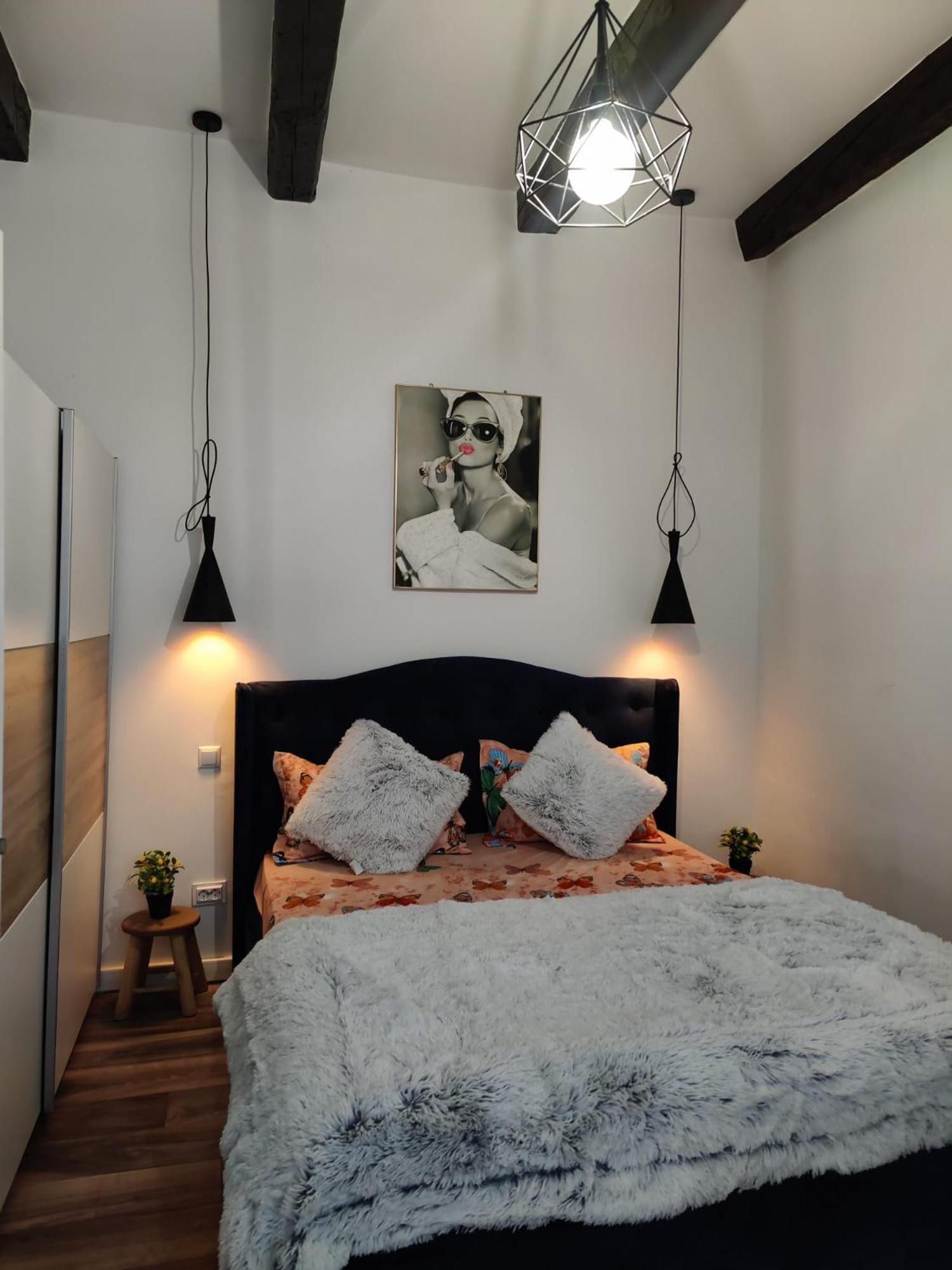 New Residence Brasov Ngoại thất bức ảnh